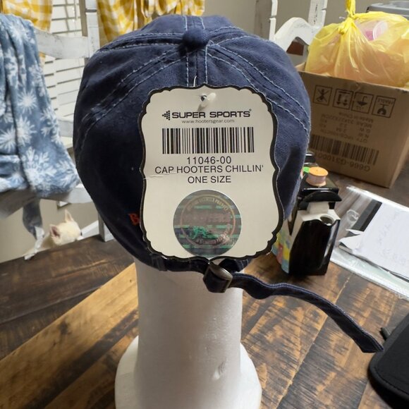 hooters brand  one size nwt - Picture 3 of 8